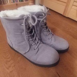 New SQL Grey Fur Lined Suede Boots